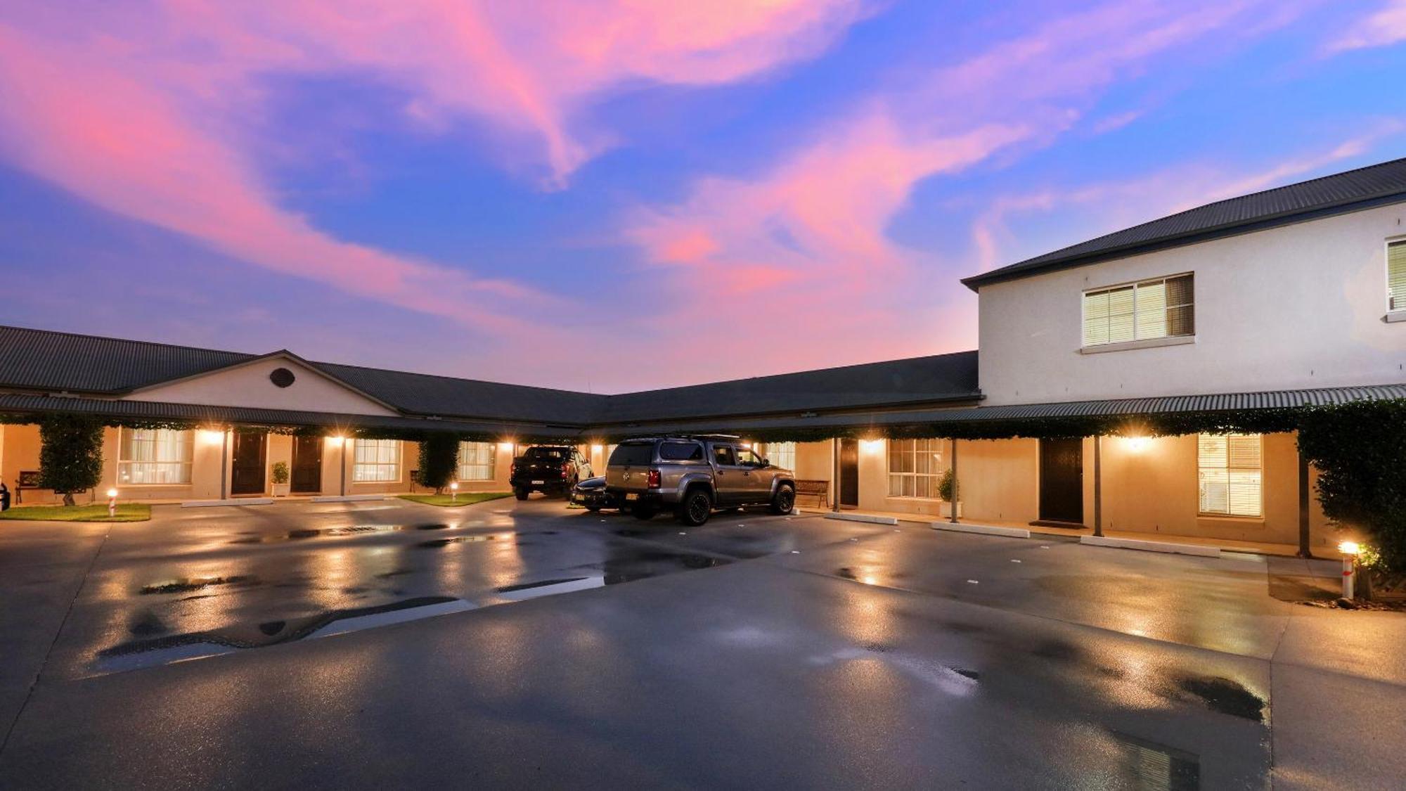 Breakout Motor Inn Cowra Exteriör bild